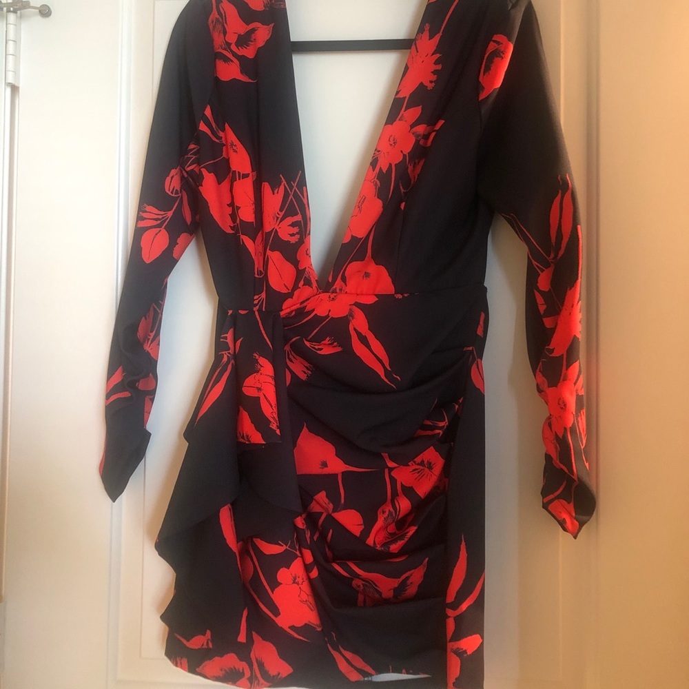 Stunning dress from Edite Mode!